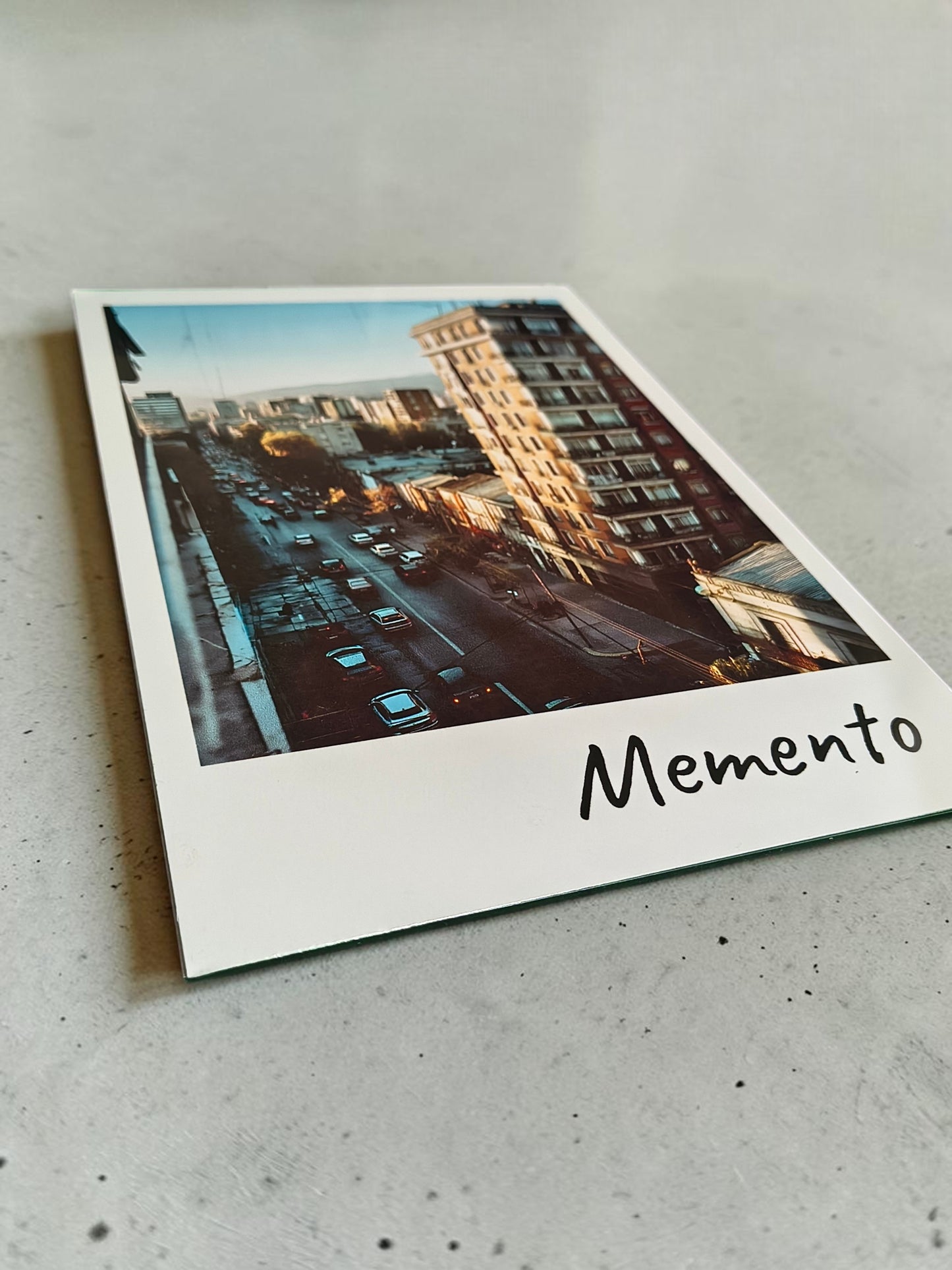 Polaroid